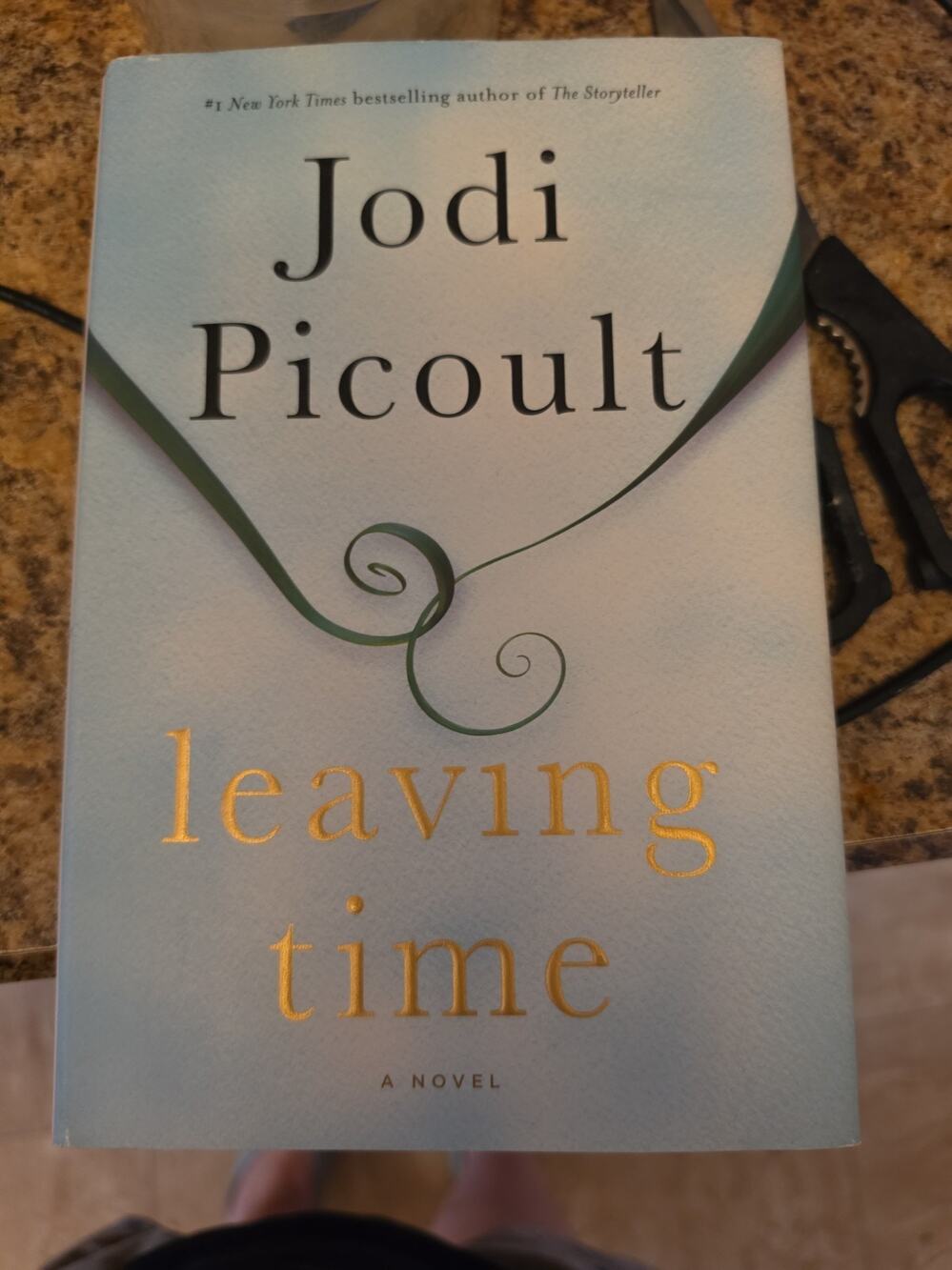 Leaving Time : A Novel by Jodi Picoult (2014, Hardcover)